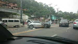 Henrique bateu de carro na manhã de sábado (Foto: Reprodução da internet)