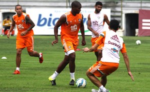 Marlon deixou atividade por precaução (Foto: Nelson Perez - FFC)