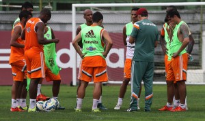 Marlon vê time motivado (Foto: Nelson Perez - FFC)