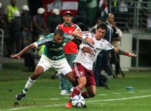 Vinícius teve oportunidades com todos os técnicos do Fluminense (Foto: Nelson Perez - FFC)