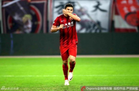 Ex-Botafogo, Elkeson joga no Shanghai SIPG, da China