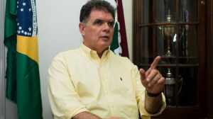 Jackson Vasconcelos afirmou que se votasse não optaria nem por Mário nem por Abad