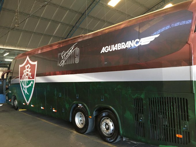 Ônibus grátis são disponibilizados para torcida em jogo do Flamengo no  Mundial