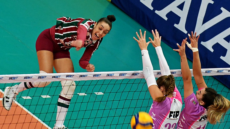 Técnico do time feminino de vôlei do Flu projeta próximo desafio na  Superliga - Fluminense: Últimas notícias, vídeos, onde assistir e próximos  jogos