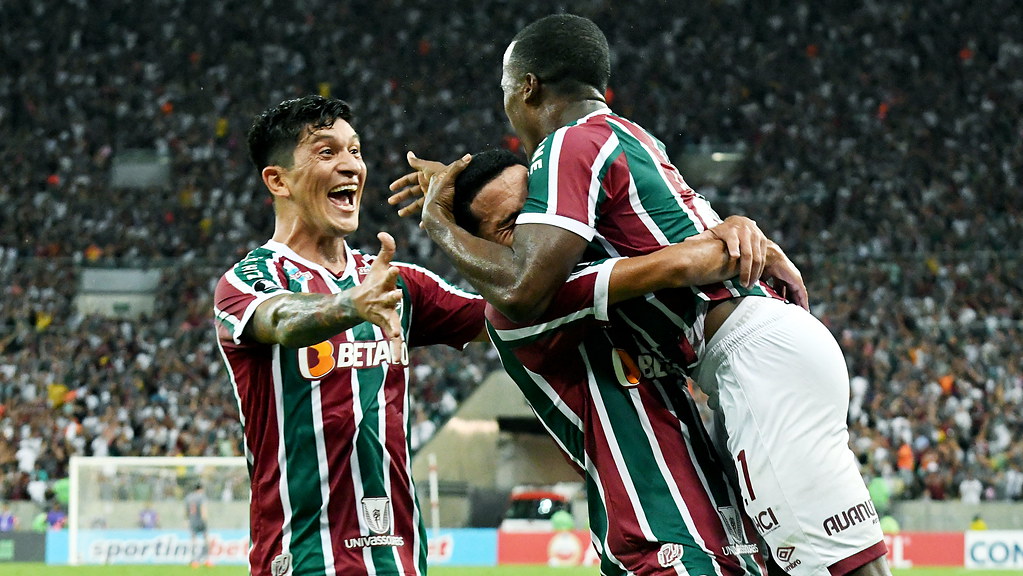 Jornalistas da Globo apostam em triunfo do Bahia contra o Fluminense