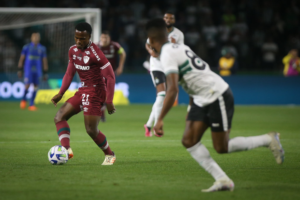 Flu sai atrás, pressiona Palmeiras no fim, mas fica só no empate: 1 a 1 -  Fluminense: Últimas notícias, vídeos, onde assistir e próximos jogos