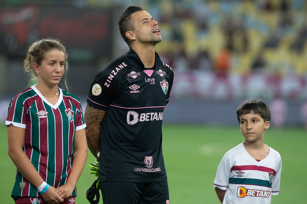 Fábio vai se isolar como o brasileiro com mais jogos na história da  Libertadores — Fluminense Football Club