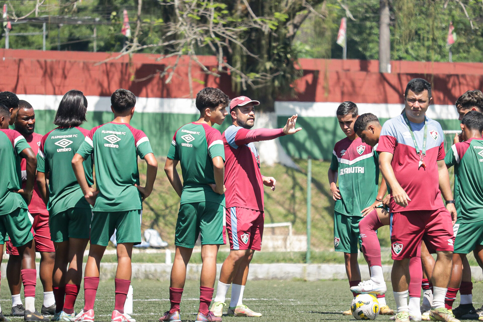 Fluminense disputa os títulos do Carioca Sub-15 e Sub-17