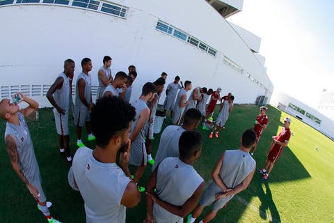 Fluminense inicia preparação para o clássico com o Flamengo