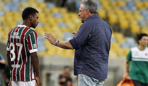 Empresário garante Wendel focado no Fluminense mesmo com ascensão meteórica
