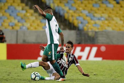 Lucas considerou normal certo nervosismo do Fluminense contra o Goiás