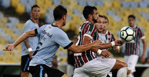 Apesar da eliminação, Dourado elogia início de jogo do Flu contra o Grêmio