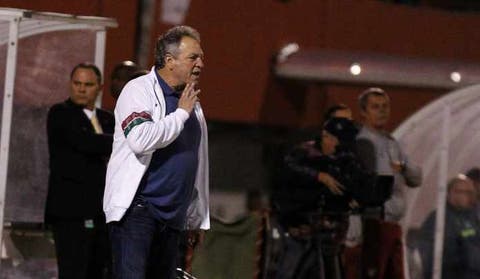 Abel aprova postura do Fluminense em Salvador: