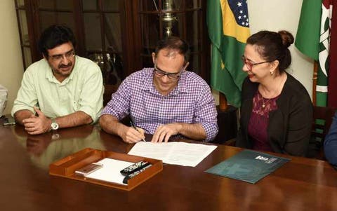 Fluminense firma parceria com universidade