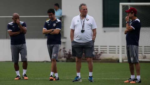 Abelão aponta descanso extra em semana sem jogos como trunfo do Fluminense
