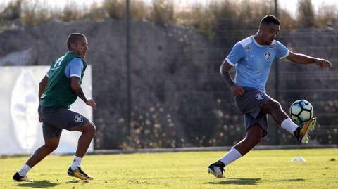 Fluminense ainda não será a estreia de Robinho contra o Londrina