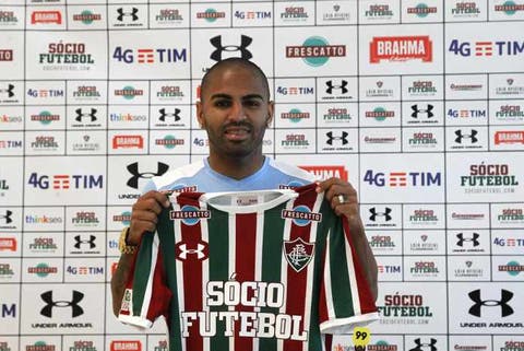 Ex-Fluminense, Romarinho é anunciado por novo clube