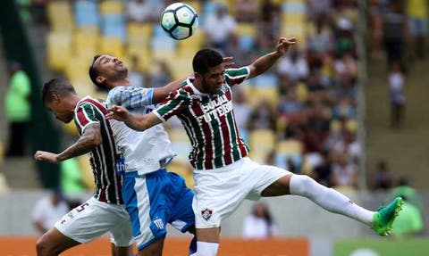 Lateral do Fluminense interessa o Goiás para 2018