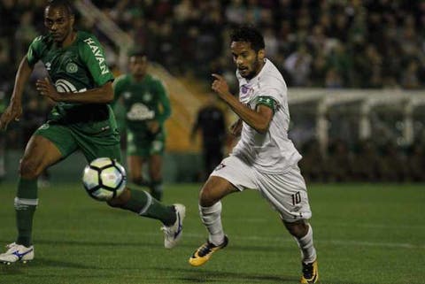 Repórter: Apesar de discordância, Palmeiras segue confiante na contratação de Scarpa