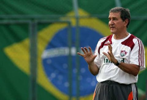 Parreira despista sobre interesse do Fluminense em tê-lo como vice de futebol