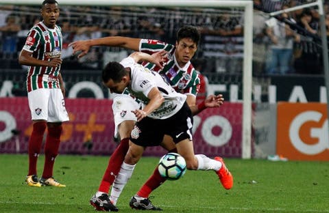Distância do Fluminense para o Z4 cai e time terá decisões contra rivais diretos