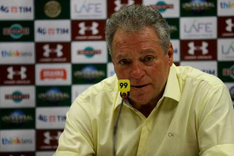 Portal informa que Abel sinalizou ao Palmeiras que iria para o Internacional