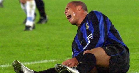Lesão de Marquinho foi semelhante a de Ronaldo em 1999