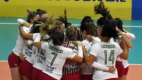 Vídeo - Veja como foi a vitória emocionante do Flu na Superliga feminina de vôlei