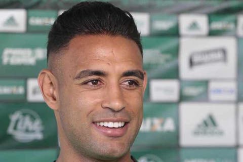Zagueiro do Coritiba rechaça retranca no Maracanã contra o Fluminense