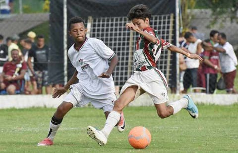 Fluminense realizou no último fim de semana competição entre as Escolas Guerreirinhos