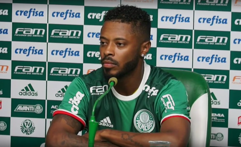 Flu pediu Michel Bastos, mas meia não quer jogar no clube carioca, informa radialista