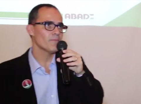 Oposição articula pedido de impeachment de Pedro Abad, diz site