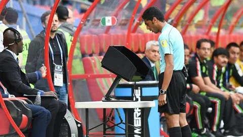 CBF fará licitação para árbitro de vídeo nas três últimas fases da Copa do Brasil