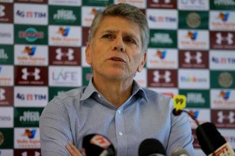 Fluminense quer João Carlos e mais três reforços