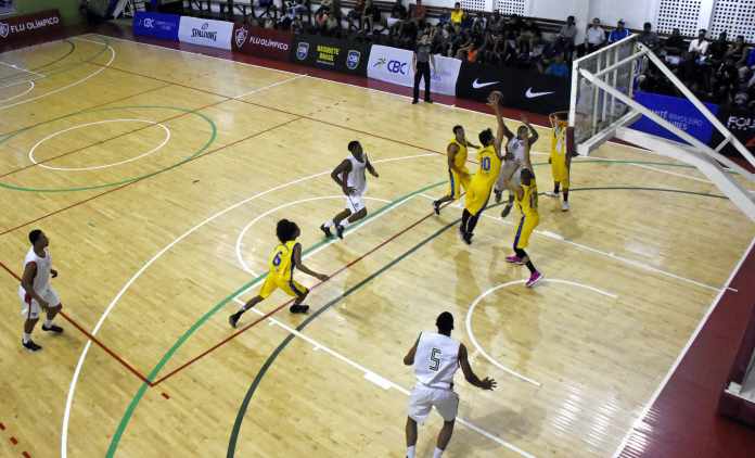 Fluminense sedia Copa Brasil de basquete sub-21 e estreia com vitória