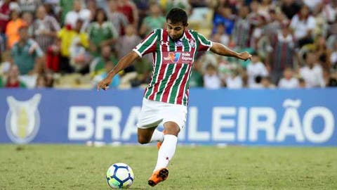 Fluminense tem três pendurados contra o Paraná