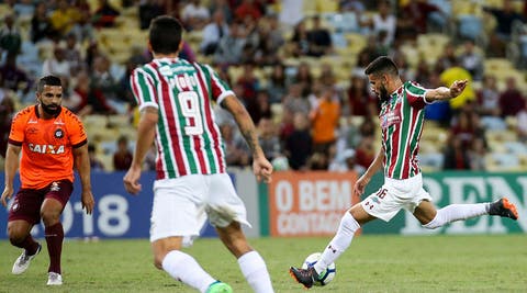 Números de Jádson contra Furacão mostram evolução do atleta no Fluminense