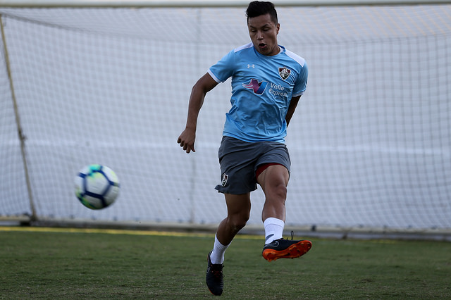Quais atletas têm contrato vitalício com a Adidas?