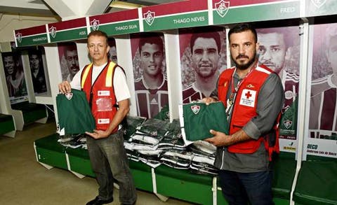 Fluminense doa material esportivo à Cruz Vermelha