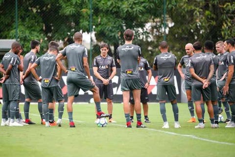 Novo treinador do Atlético-MG estreia contra o Fluminense