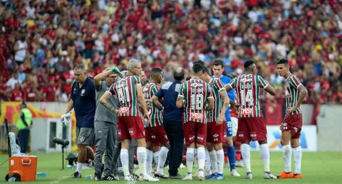 Equipe Jornalista critica atuação do Fluminense: