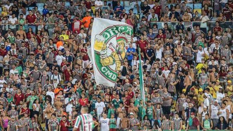 torcida Justiça ordenou o Maracanã a cumprir o contrato do Fluminense, utilizando o setor sul na final. Risco de multa de R$ 50 mil por hora de ingresso vendido sem cumprir a ordem. #lanceFLU (