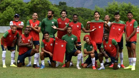 Internautas aprovam manutenção dos treinamentos do Fluminense em casa