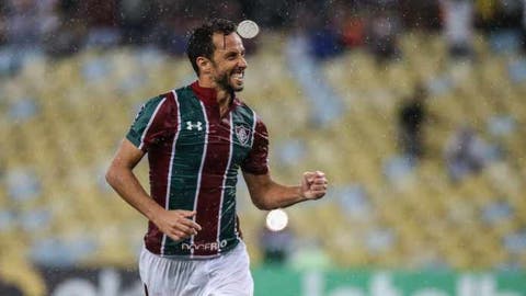 Jornal enumera jogadores de clubes brasileiros com contratos por encerrar; veja