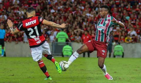 Hoje no México, Orejuela garante ter boa relação com o Fluminense