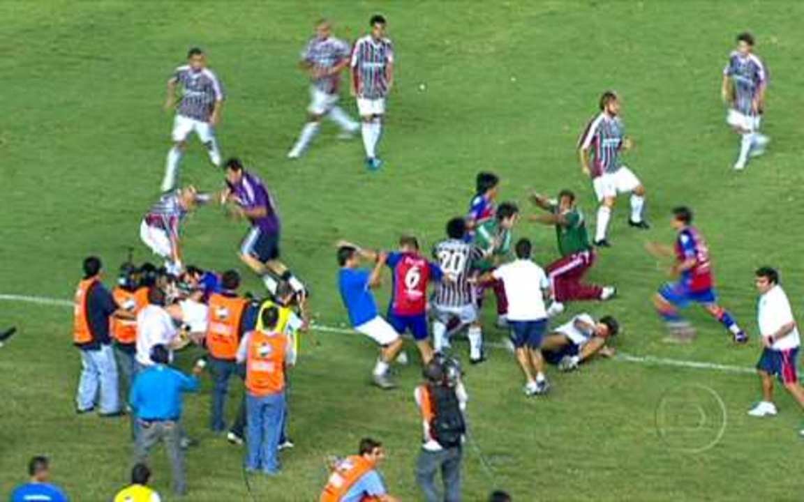 F. Henrique recorda pancadaria contra o Cerro em 2009 ...