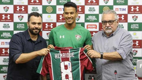 Fluminense renova contrato com patrocinador