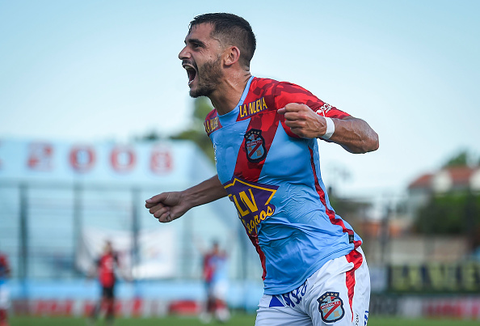 Fernando Torrent lateral argentino