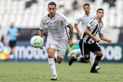 Ex-Fluminense, Dodi é anunciado como reforço por clube paulista