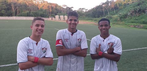 Fora de casa, Flu goleia o Vitória pelo Brasileiro sub-17
